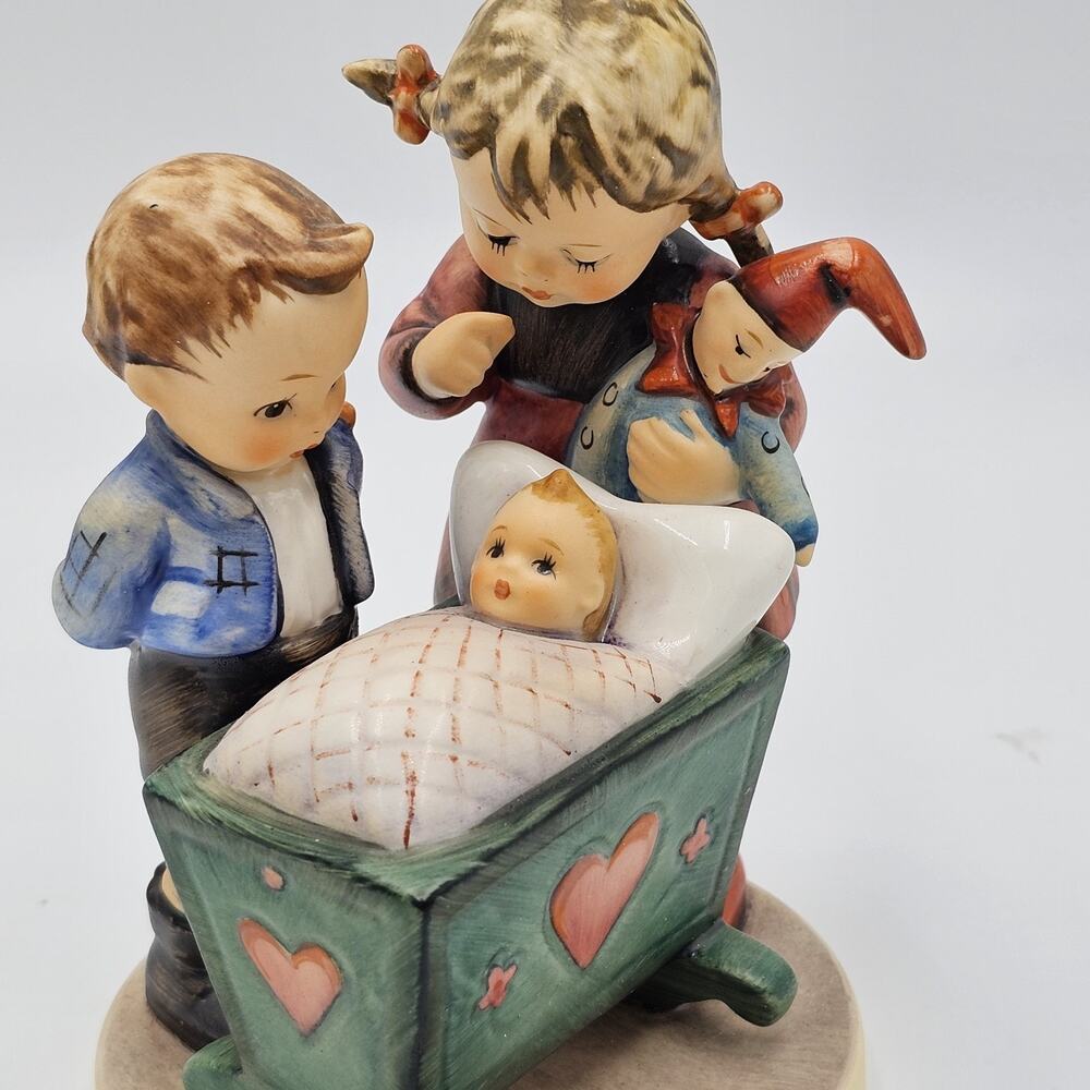 Vintage Goebel Hummel Blessed Event #333 TMK-6 IOB